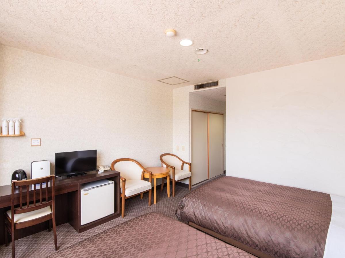 Hotel Primrose Saito Exterior foto
